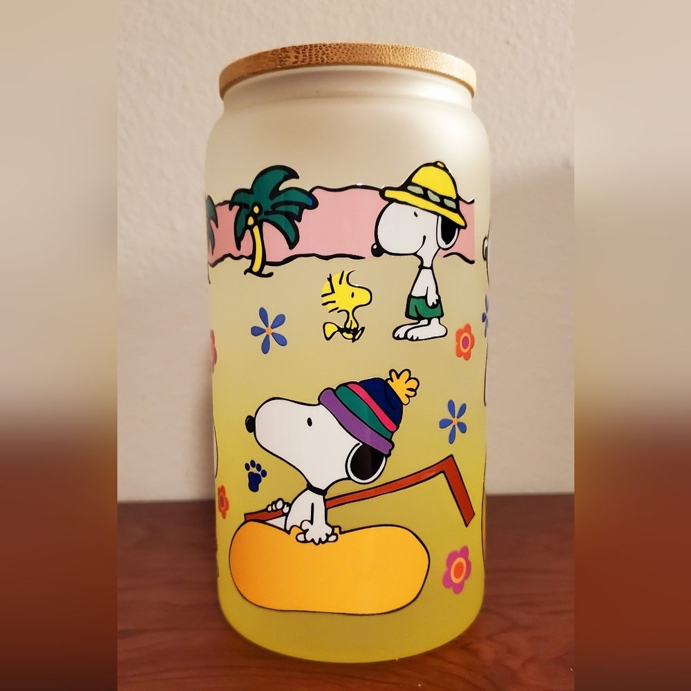 🪻3/$25 Snoopy Woodstock Frosted yellow classic cooking beach Glass 16oz tumbler